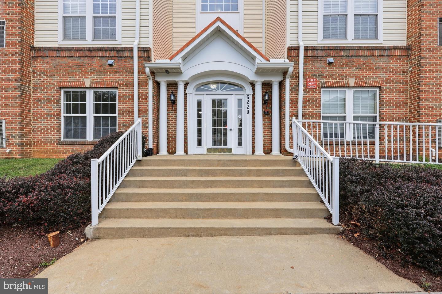 6220 Glen Valley Ter #3a — photo