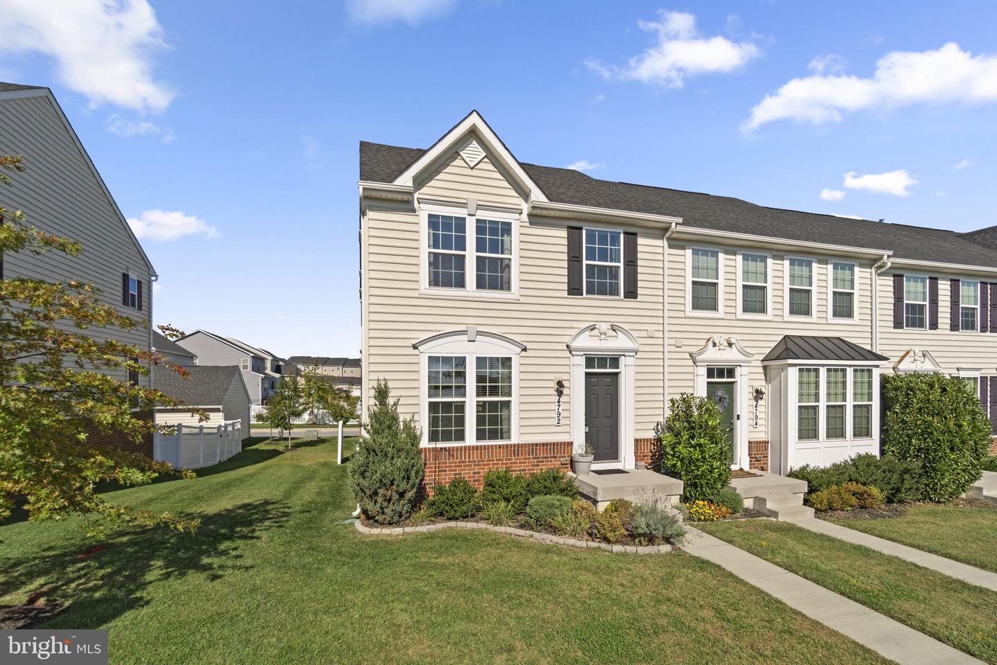 4792 Hiteshow Dr — photo