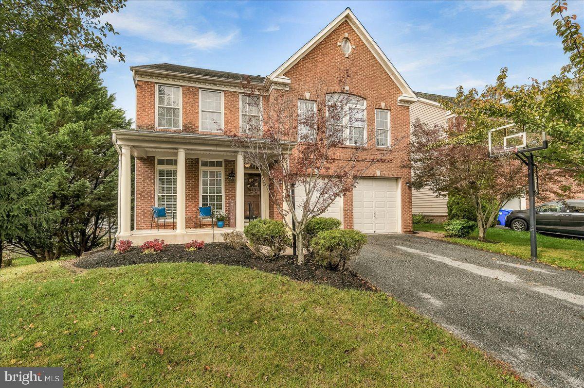 4000 Bowling Green Ln — photo