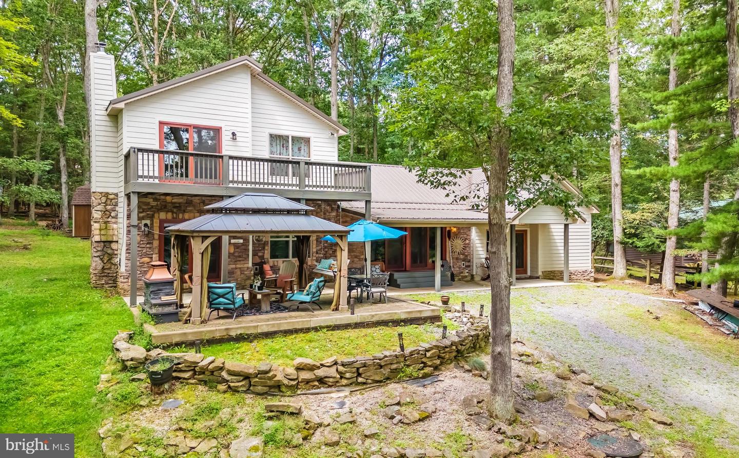 495 White Oak Dr — photo