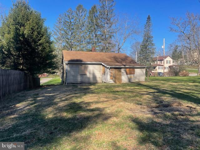 809 N St — photo