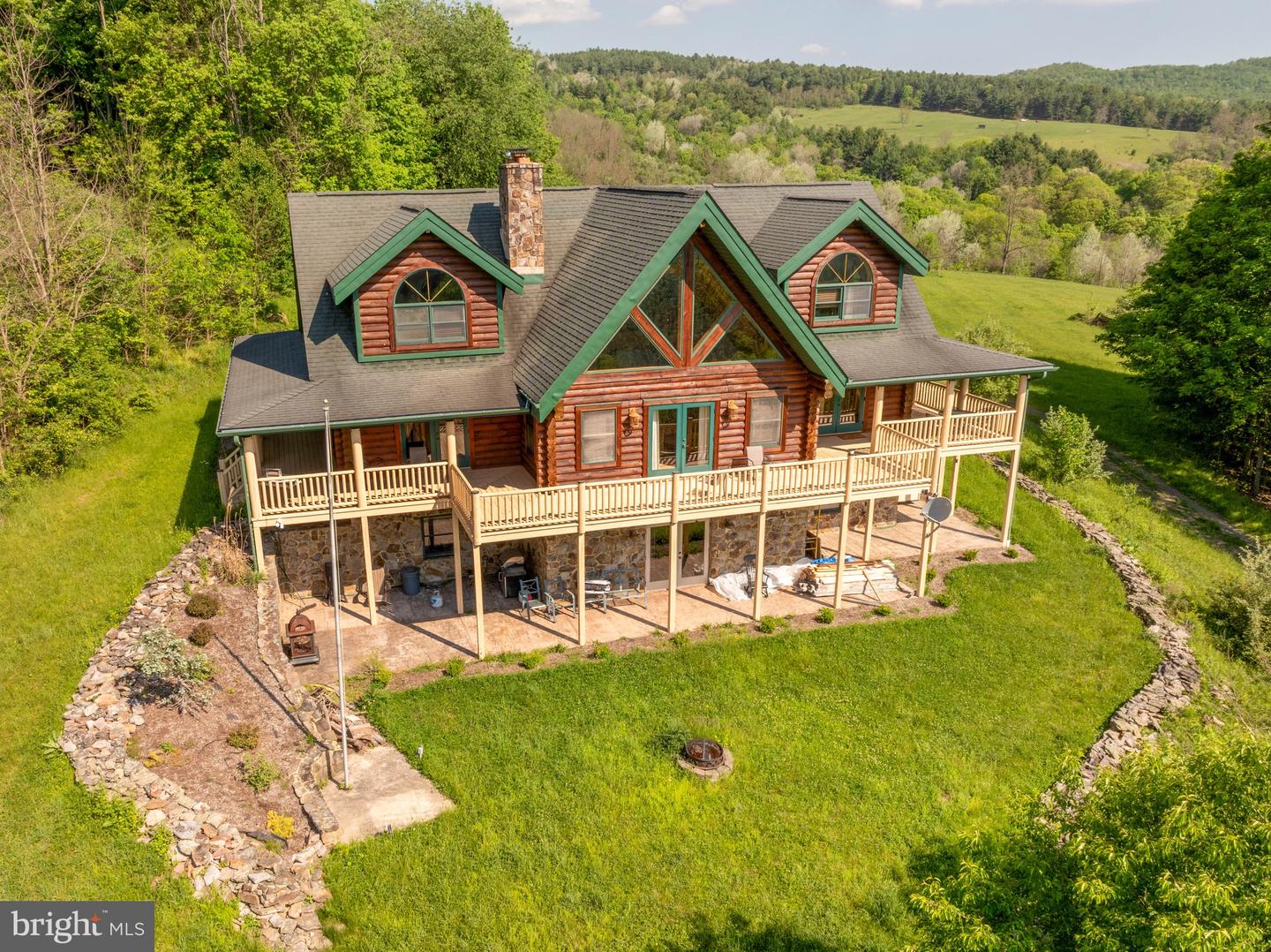 17051 Laurel Run Rd SW — photo