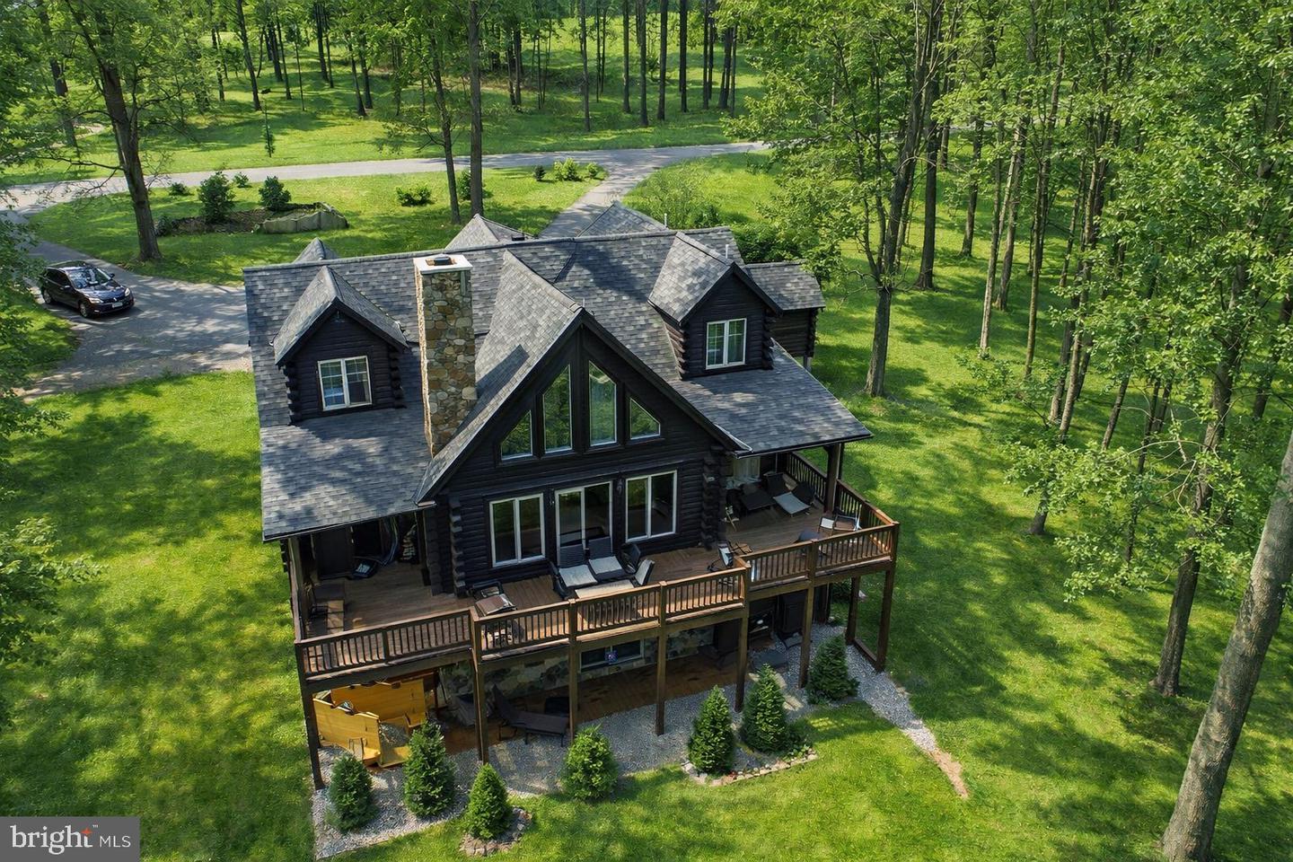 615 Sandy Shores Rd — photo