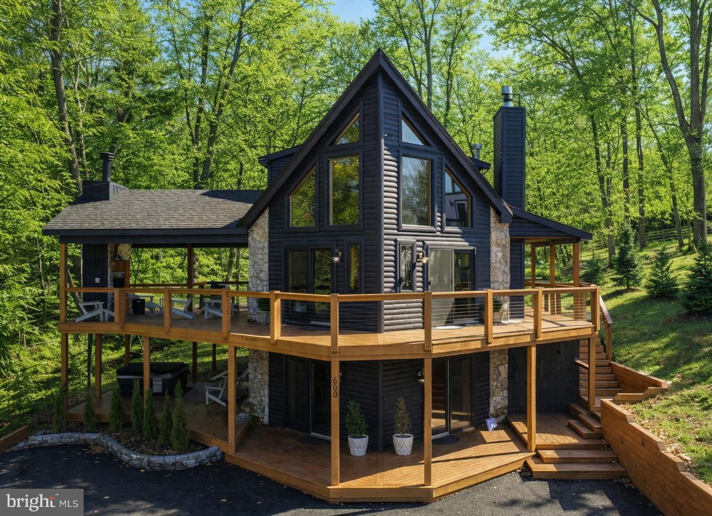 660 Glendale Rd — photo