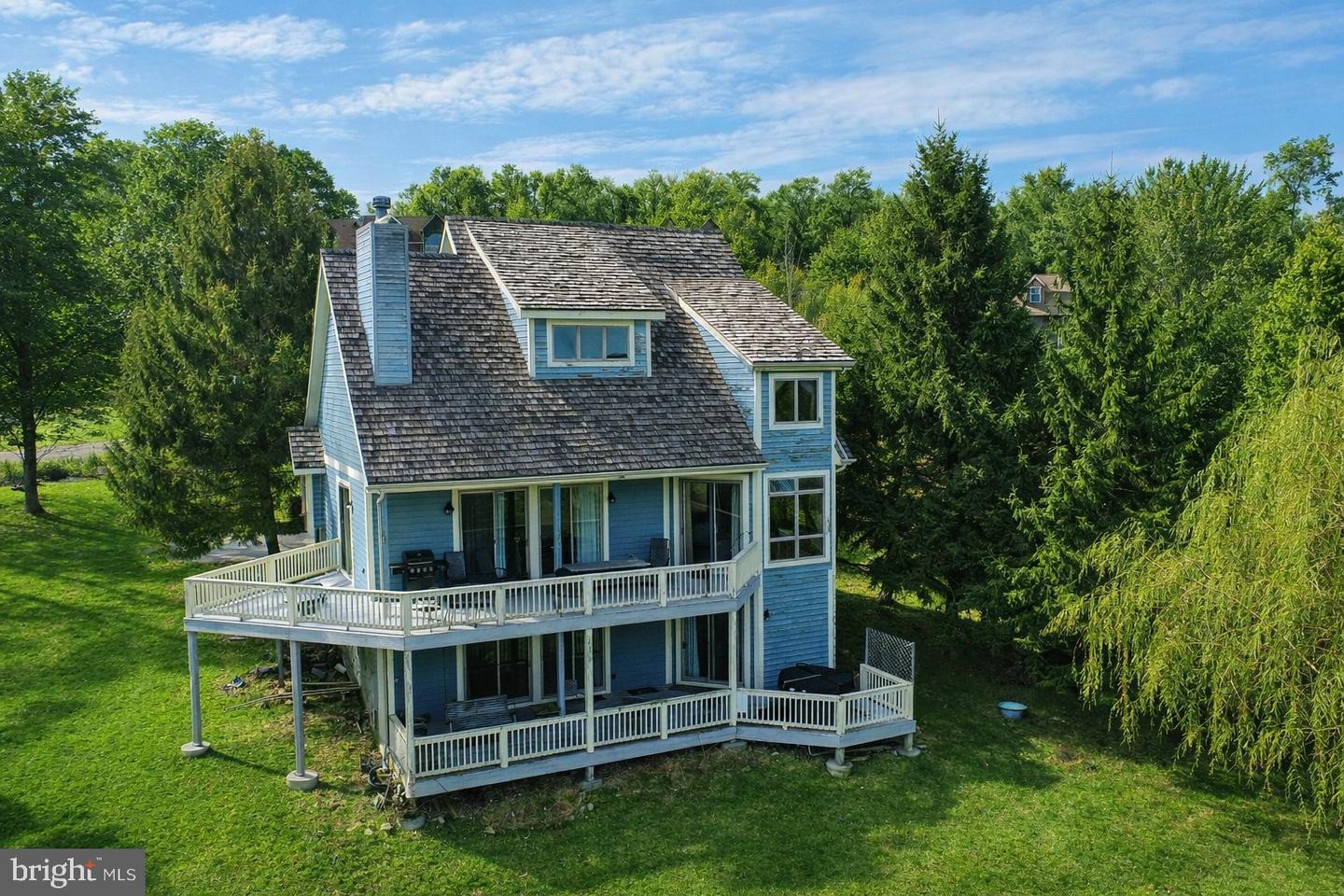 110 Highline Dr — photo