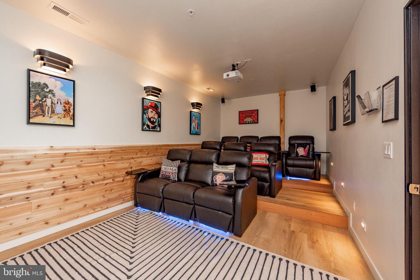 619 Waterfront Greens Dr — photo