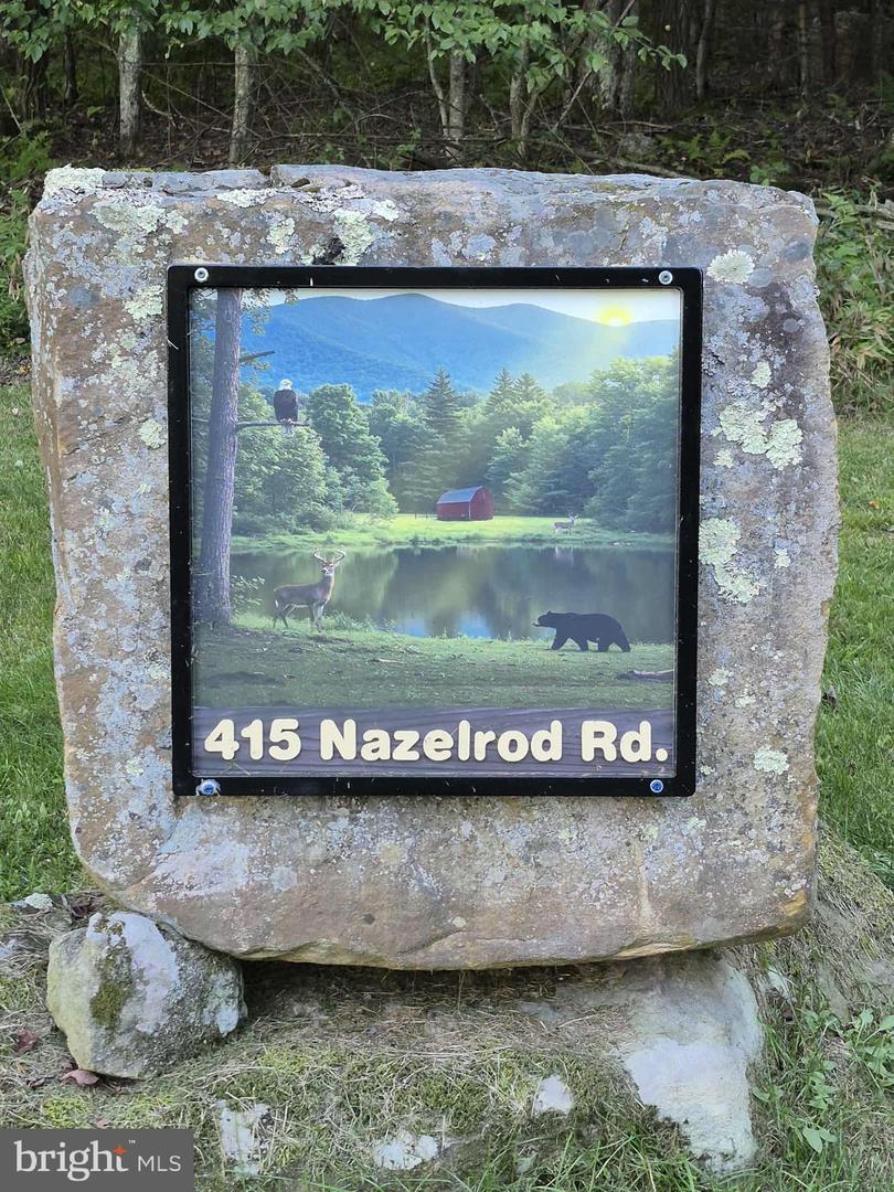 415 Nazelrod Rd — photo
