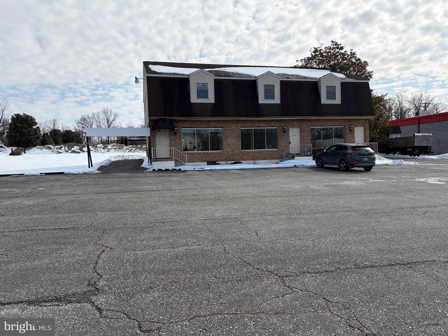 2101 Bel Air Rd — photo