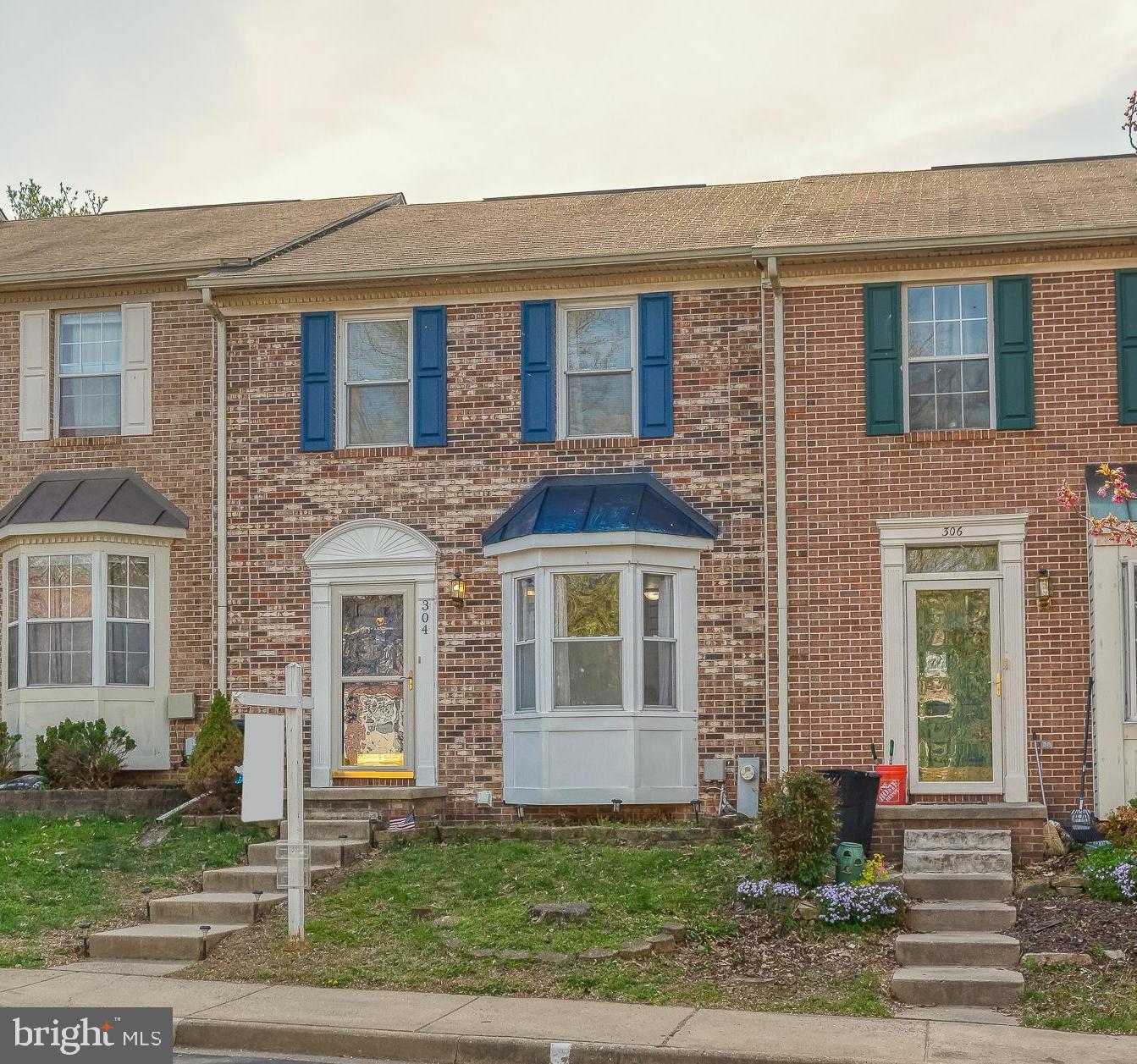 304 Sunray Ct — photo