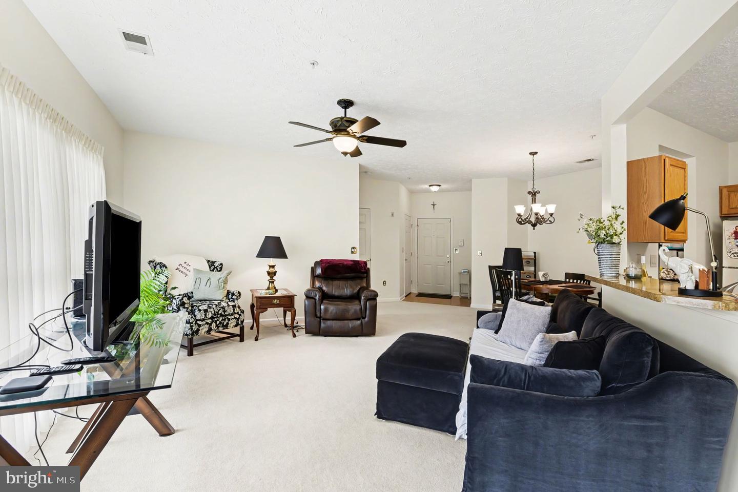 111-F Sunshine Ct #F — photo