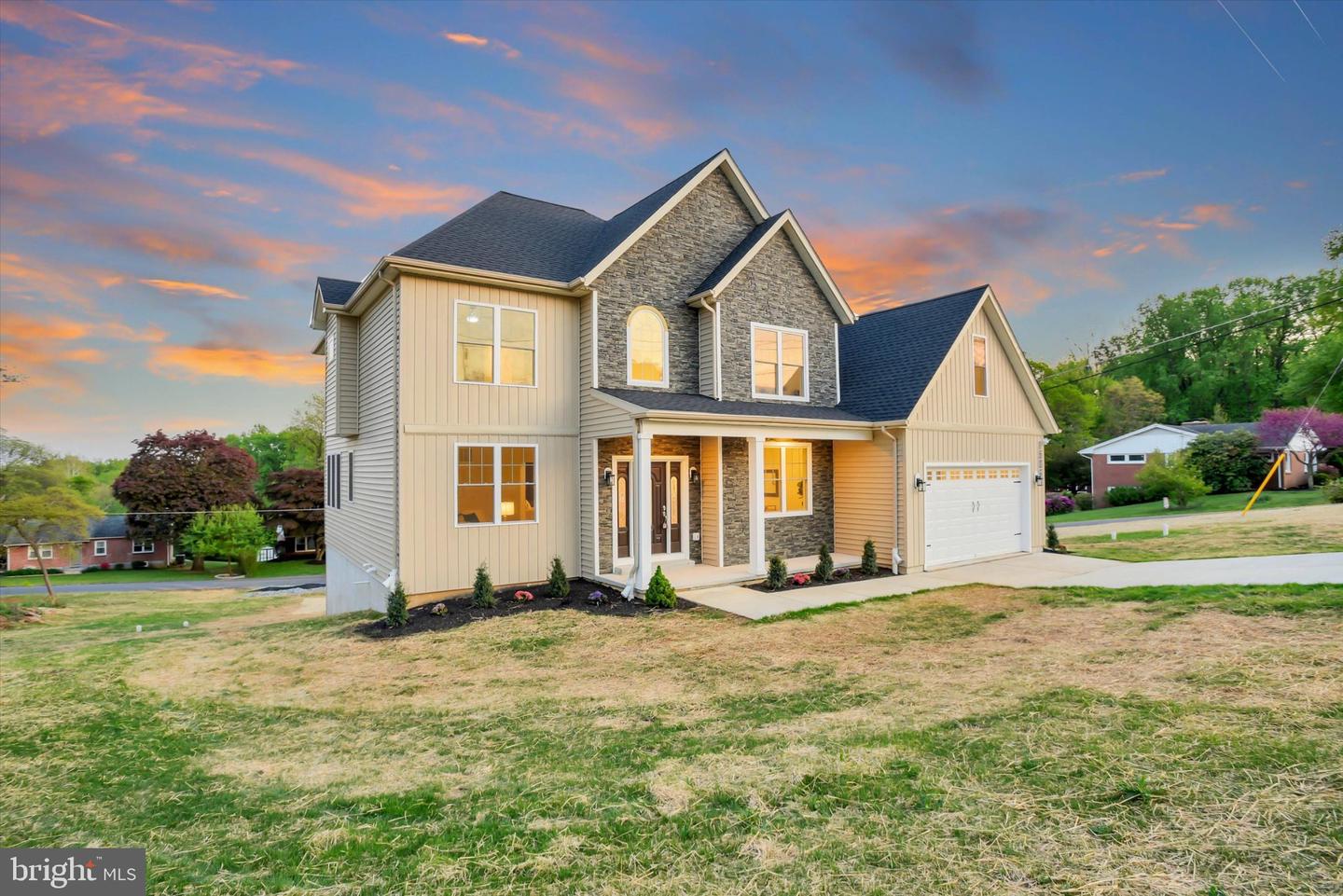 1506 Bayview Drive — photo