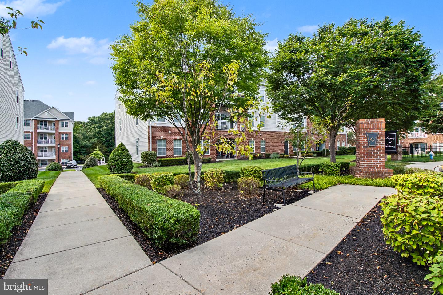 259 Beckenham Cir #201 — photo