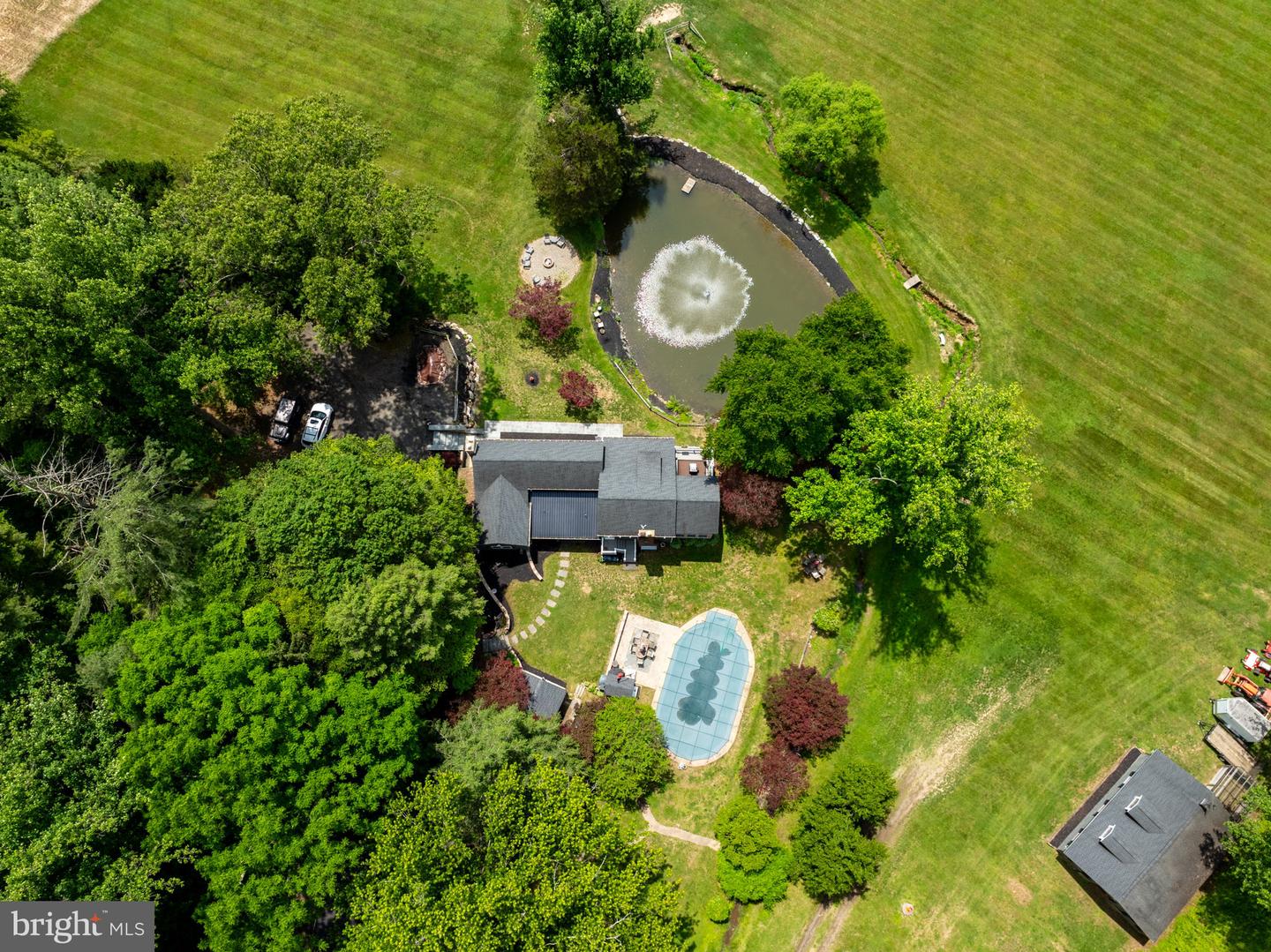 2310 Putnam Rd — photo