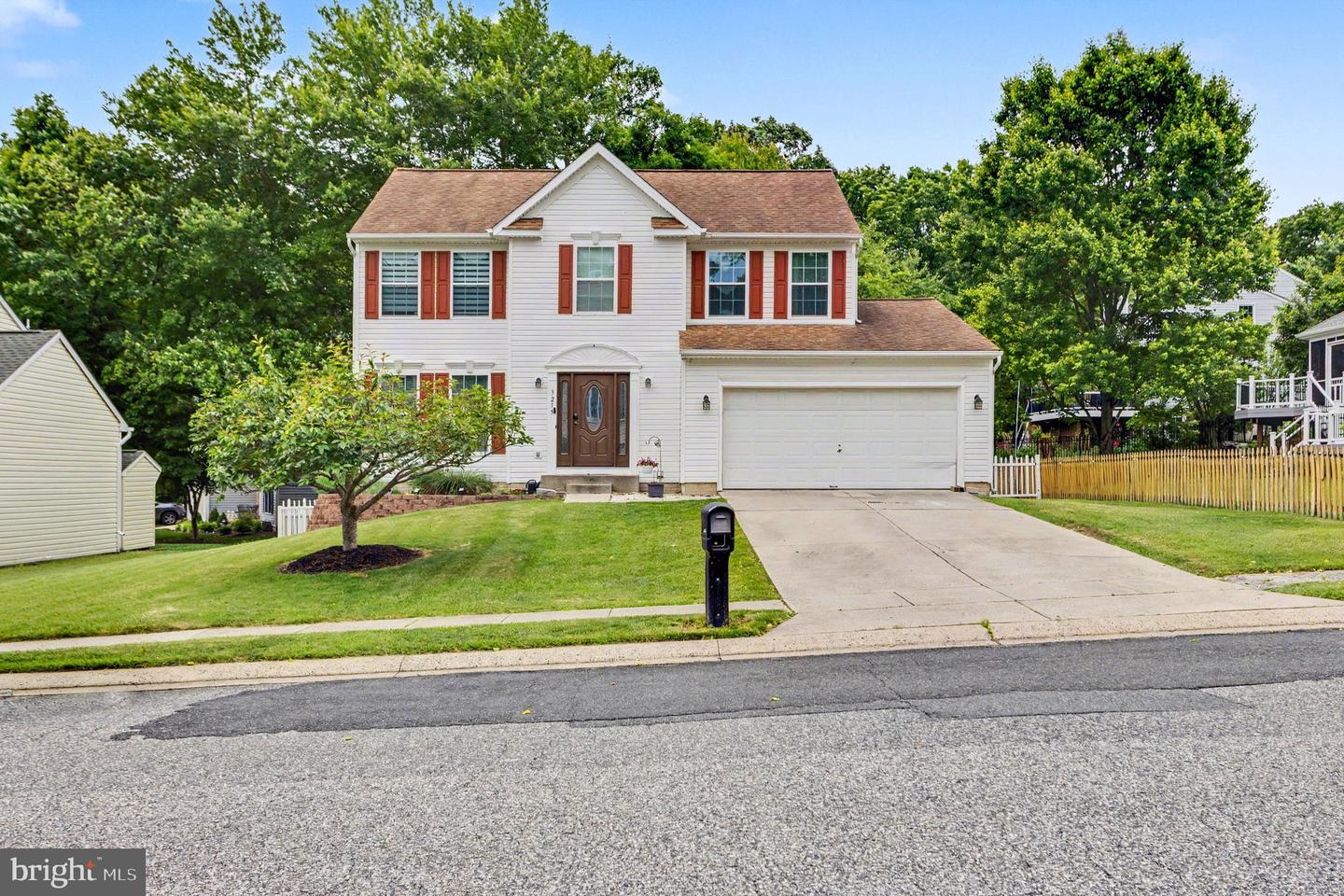 3219 Eastbend Ct — photo
