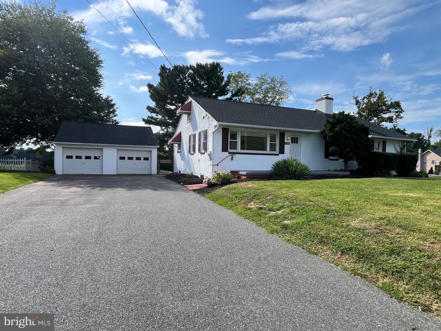 2310 Rock Spring Rd — photo