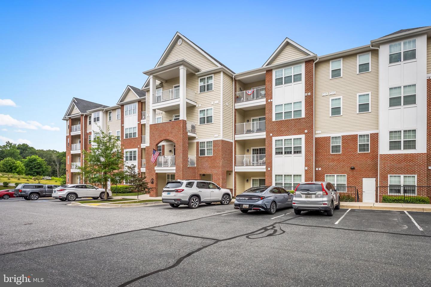 636 Wallingford Rd #3G — photo