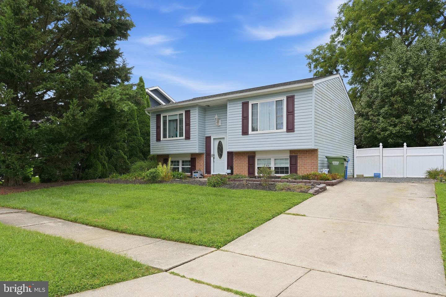 1310 Vanderbilt Rd — photo