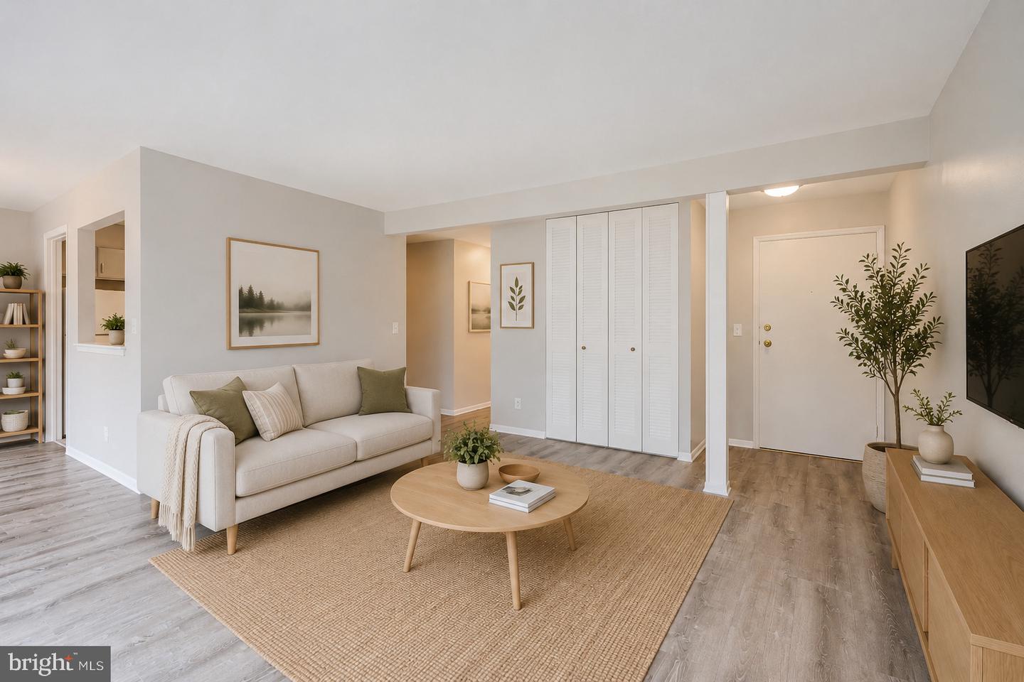 227 Crocker Dr #B — photo
