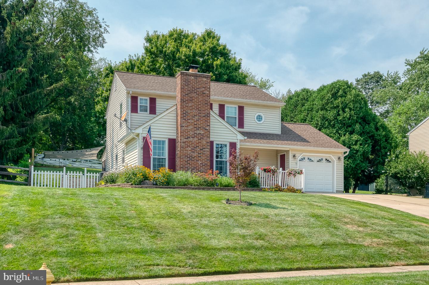 207 Hitching Post Dr — photo