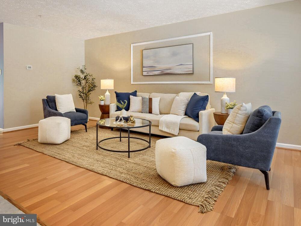 1150 Splashing Brook Dr — photo