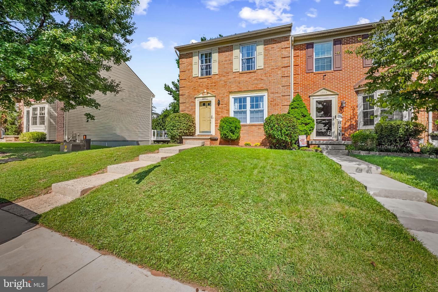 3311 Cheverly Ct — photo