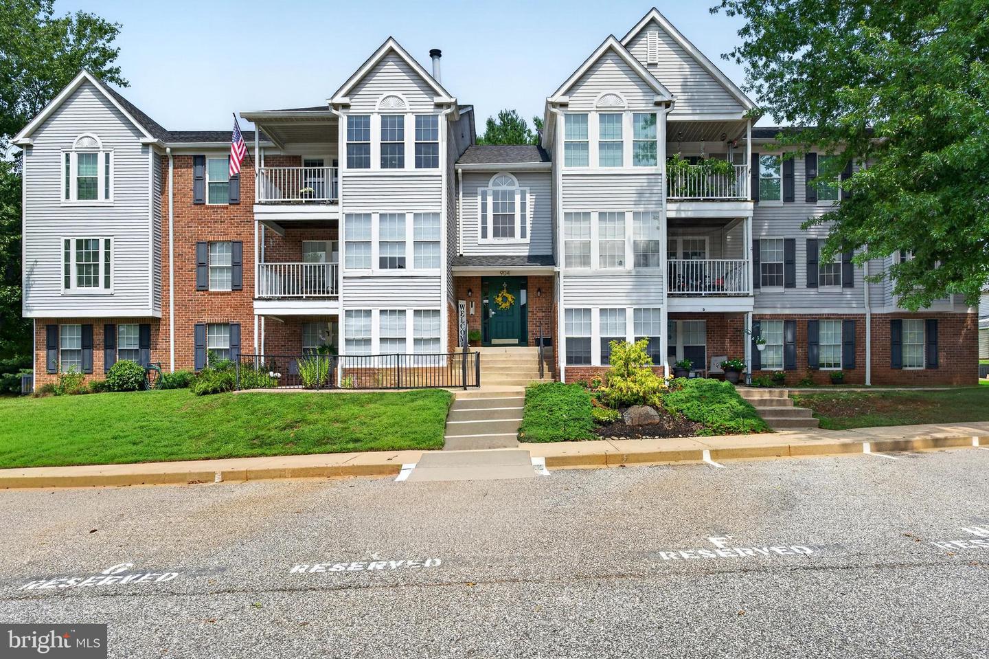 904-J Jessicas Ln #904-J — photo