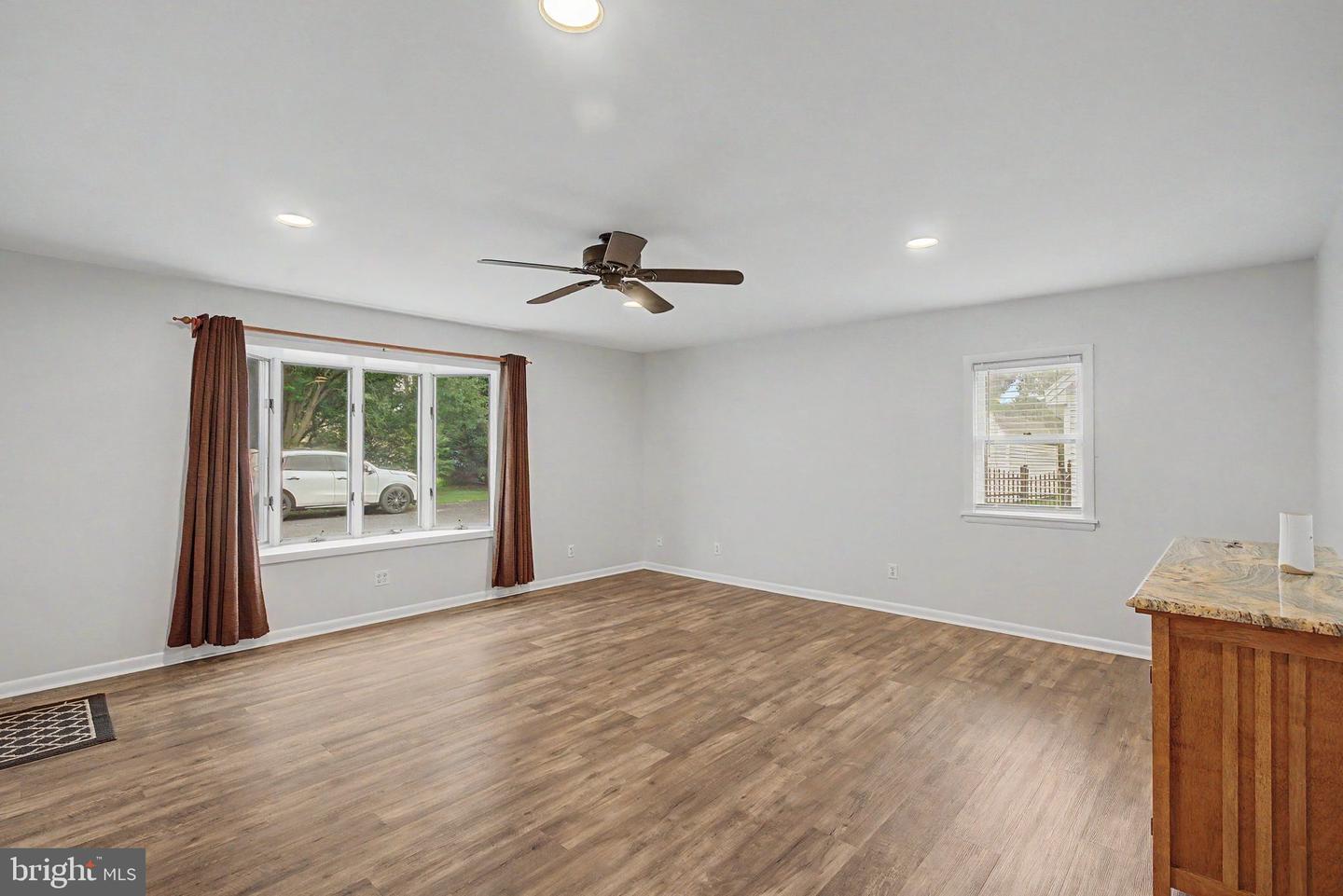 2352 Baldwin Mill Rd — photo