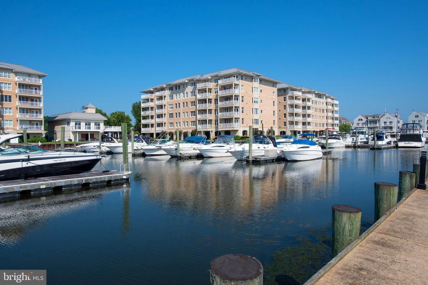 555 Concord St #2C — photo