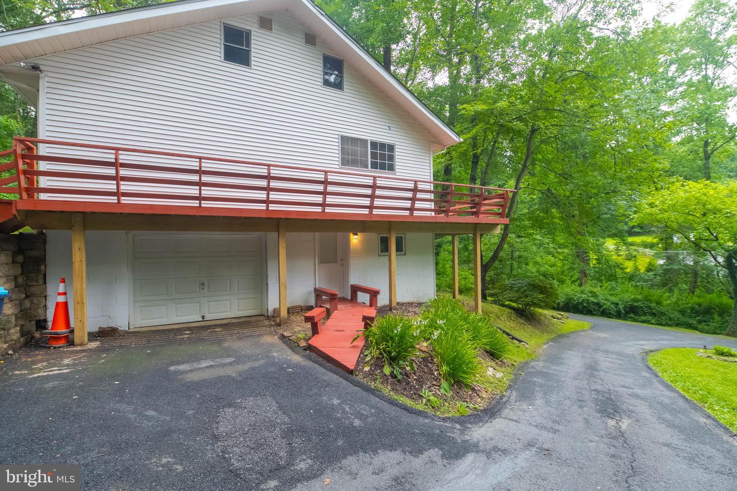 2525 Friendship Rd — photo