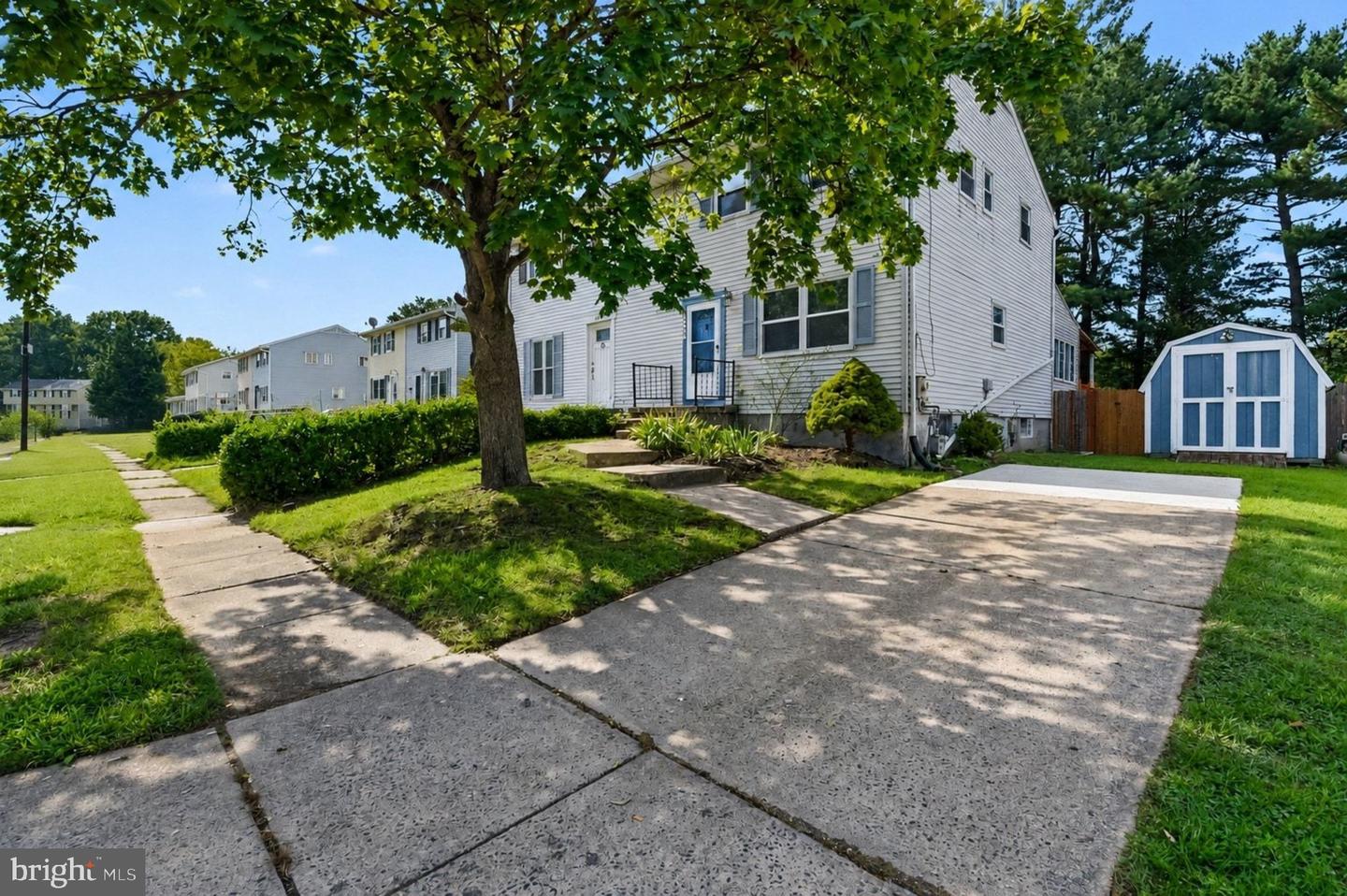 3118 Sweetbay Dr — photo