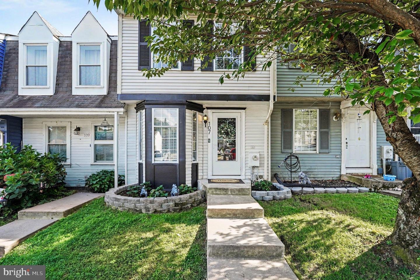 107 Laurel Valley Ct — photo