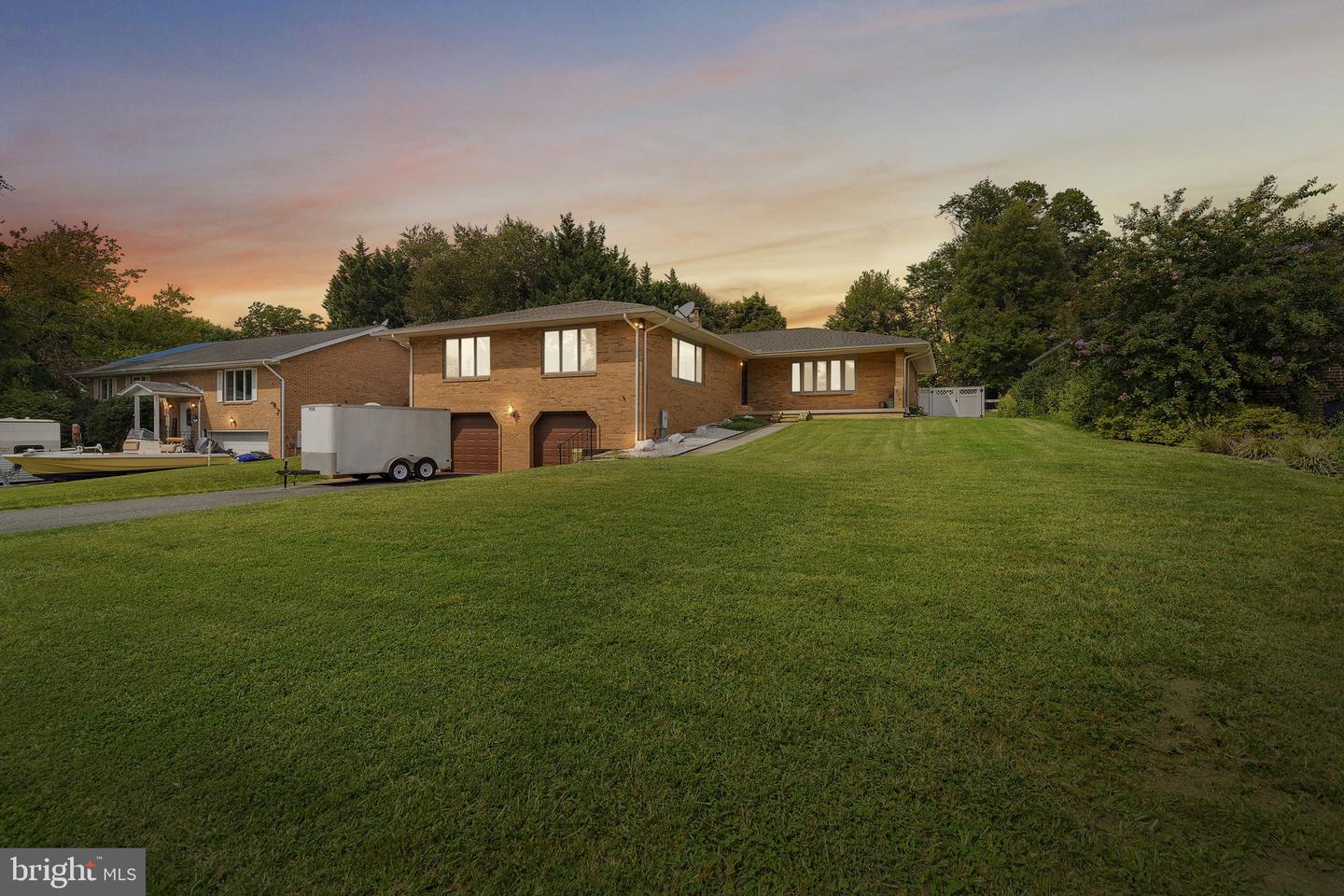639 Westwood Dr — photo
