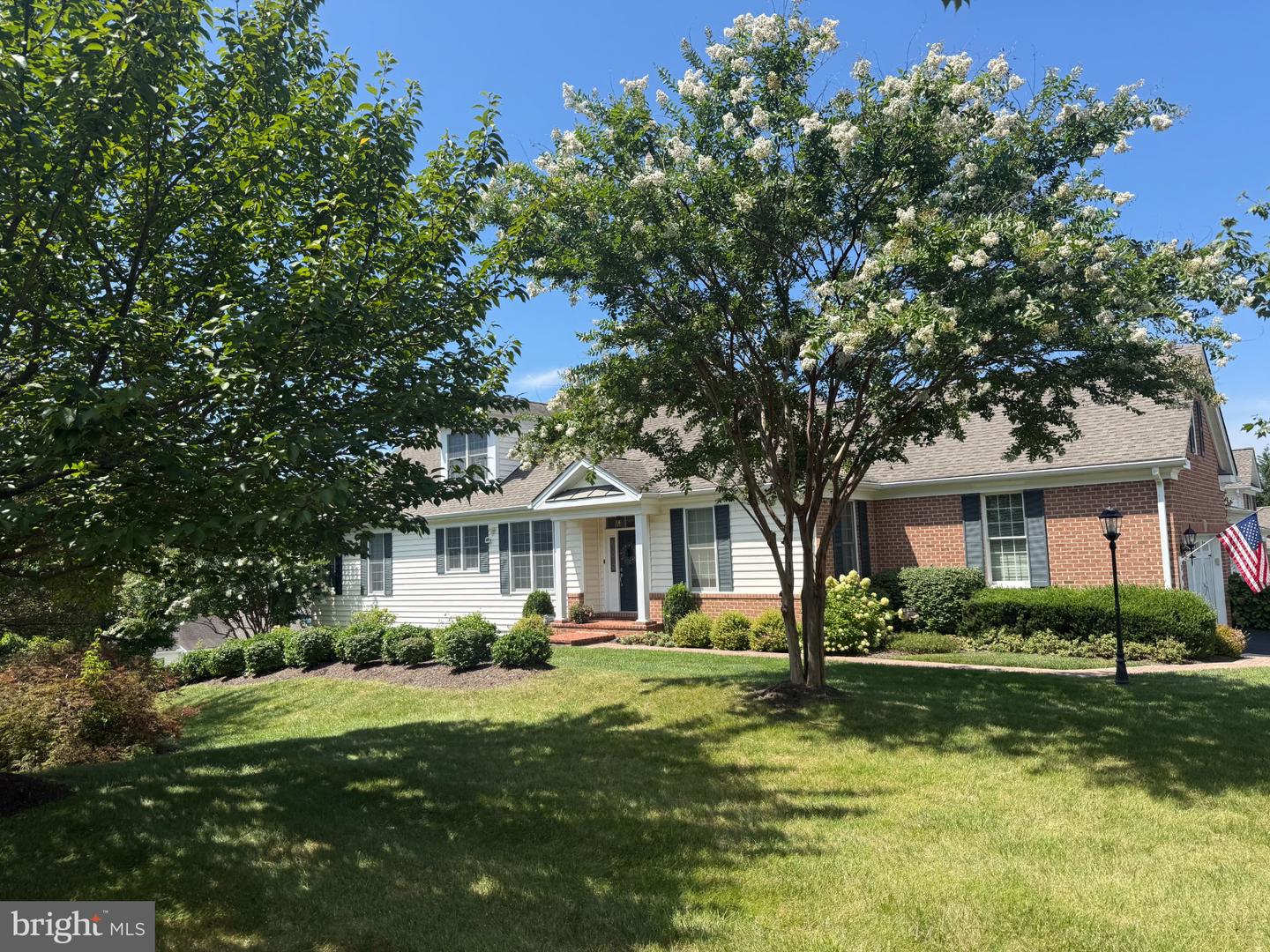 300 Plantation Ln — photo