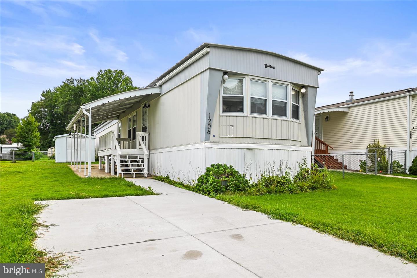 1206 Abinchar Dr — photo