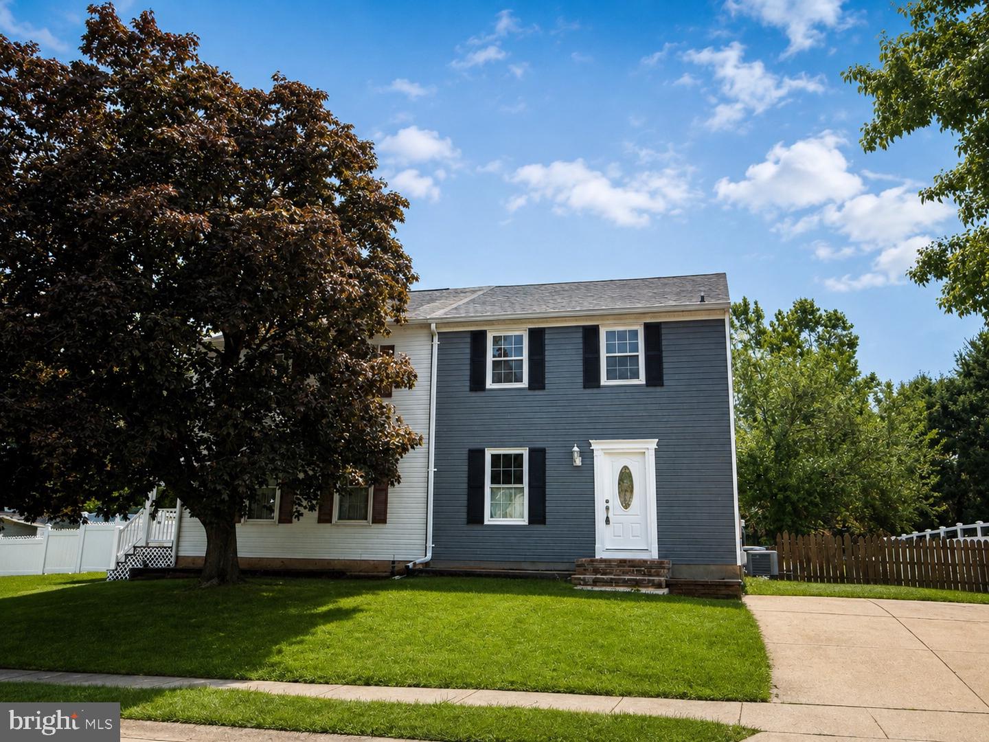 309 Chimney Oak Dr — photo