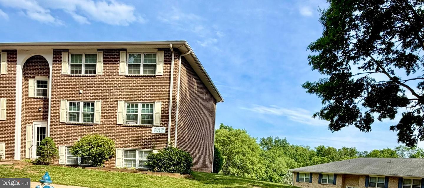 106-B Seevue Ct — photo