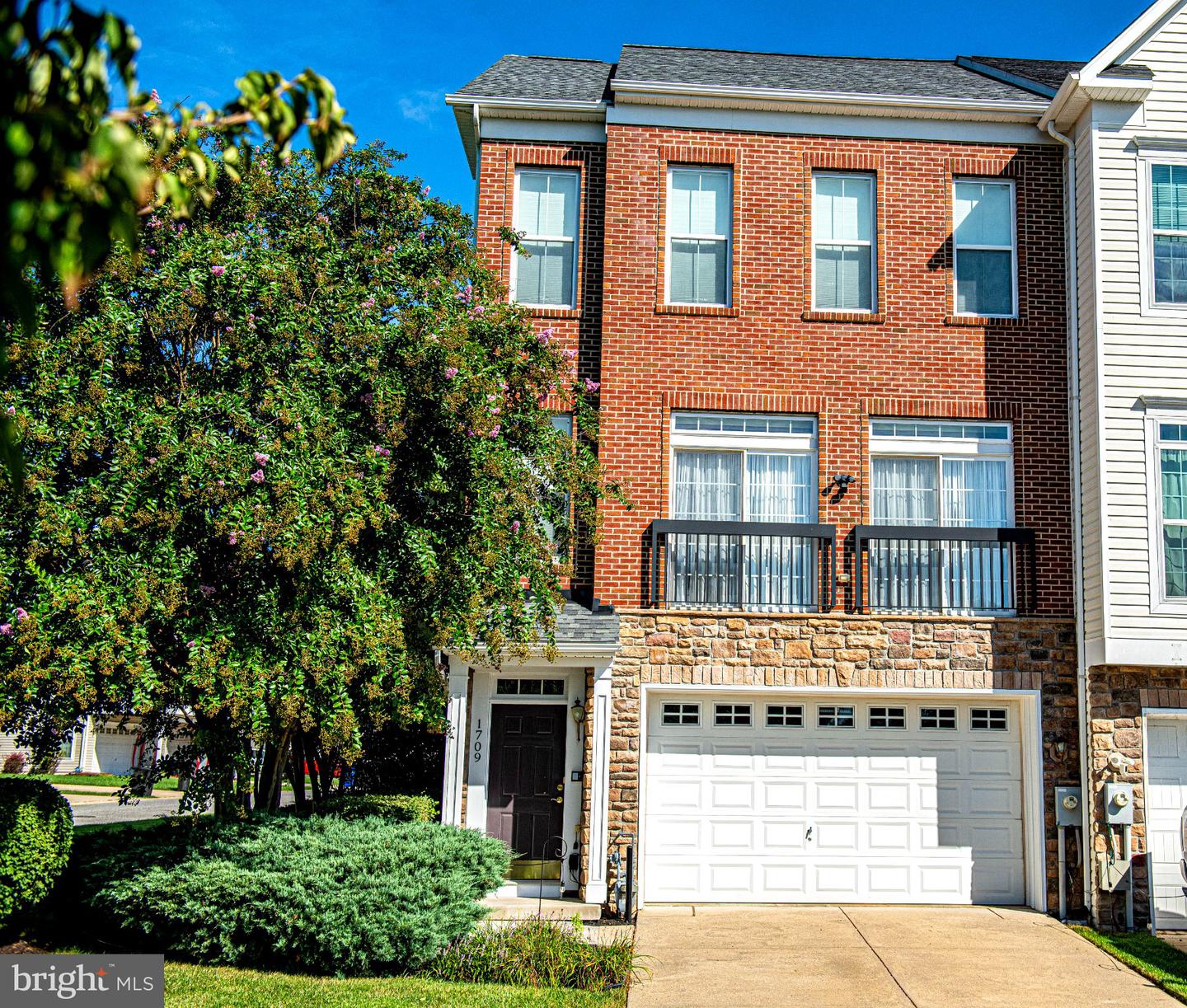 1709 Mohegan Dr #1043 — photo