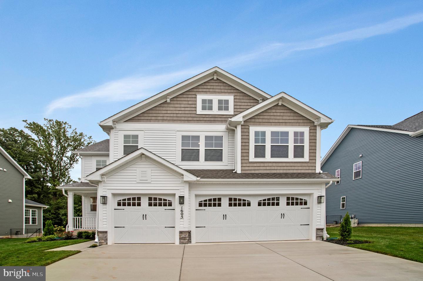 1605 Shady Tree Ct — photo