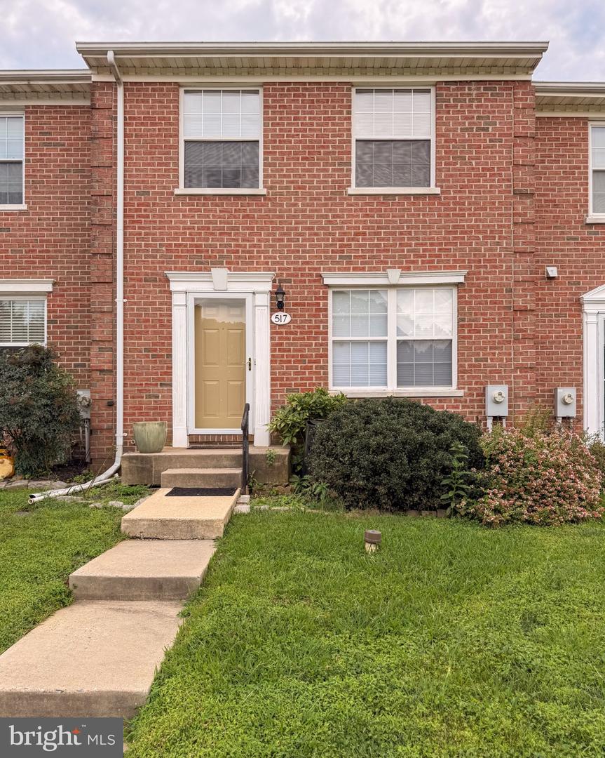517 Doefield Ct — photo