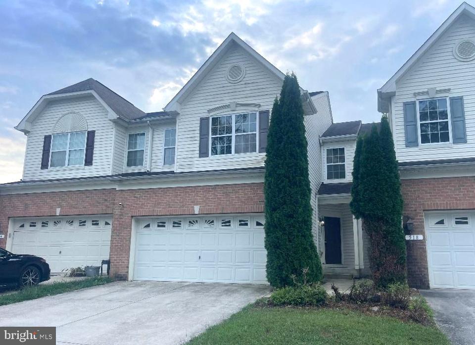 516 Plume Ct — photo