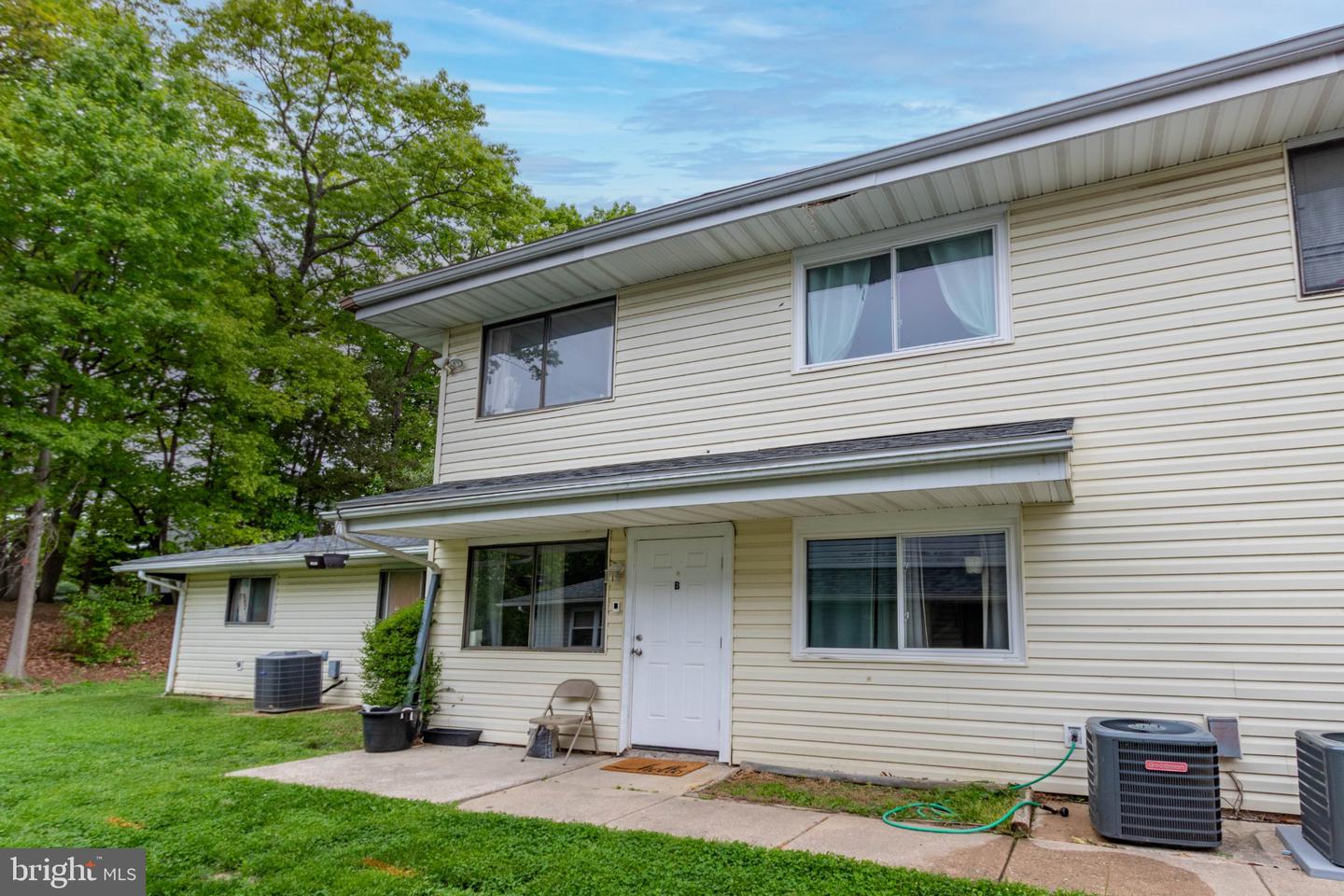 1719-B Fountain Rock Way #1719-B — photo