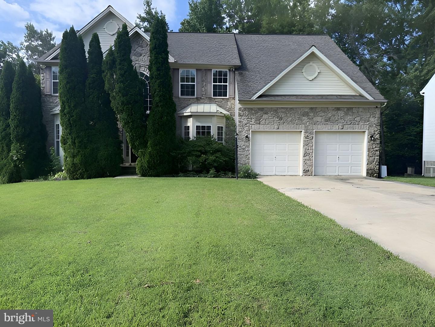 568 Windsong Dr — photo