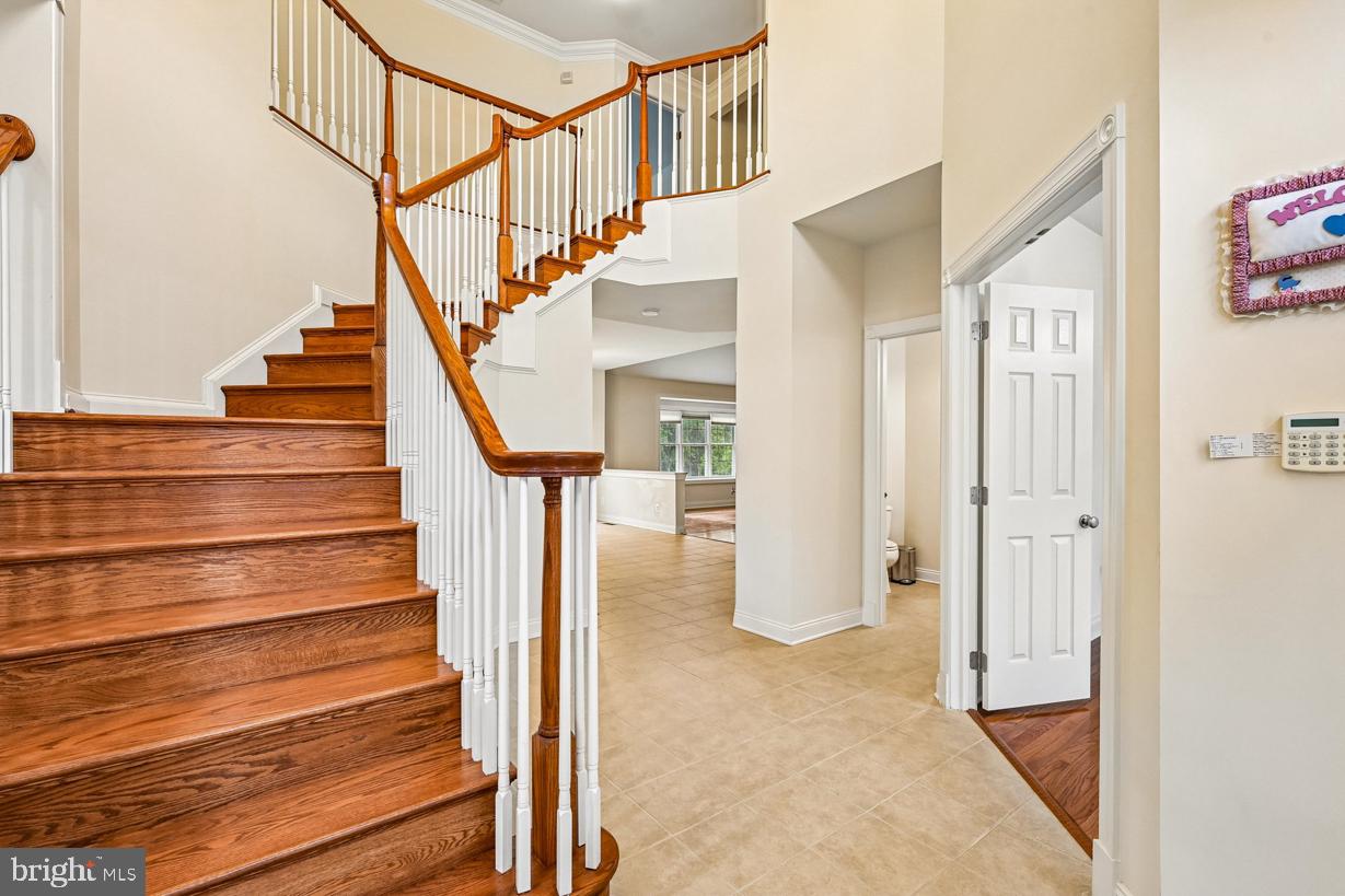 2247 Greencedar Dr — photo
