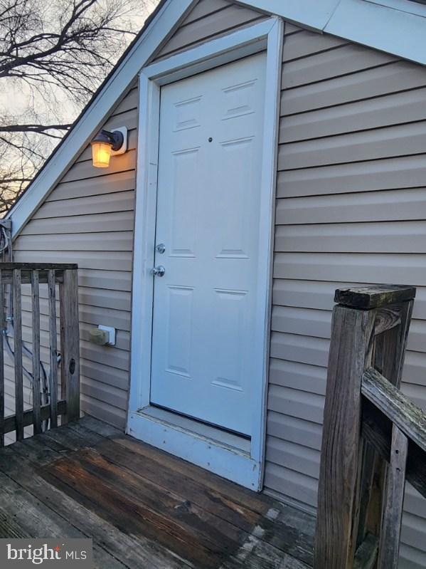 907 Warren St #B — photo