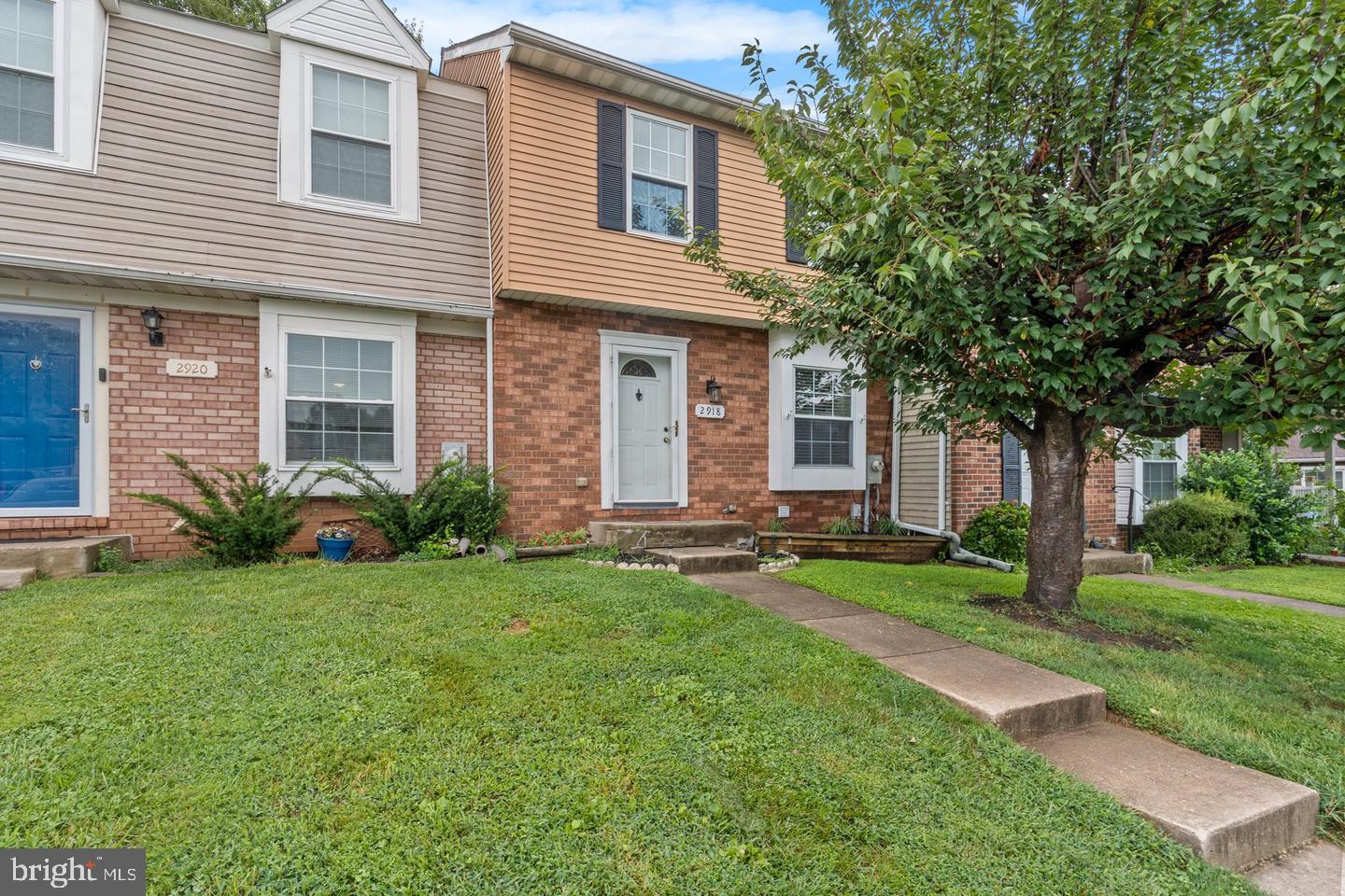 2918 Carlyle Ct — photo