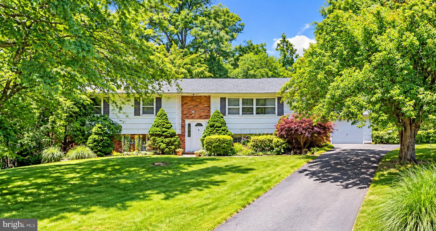 2106 Brookhaven Ct — photo