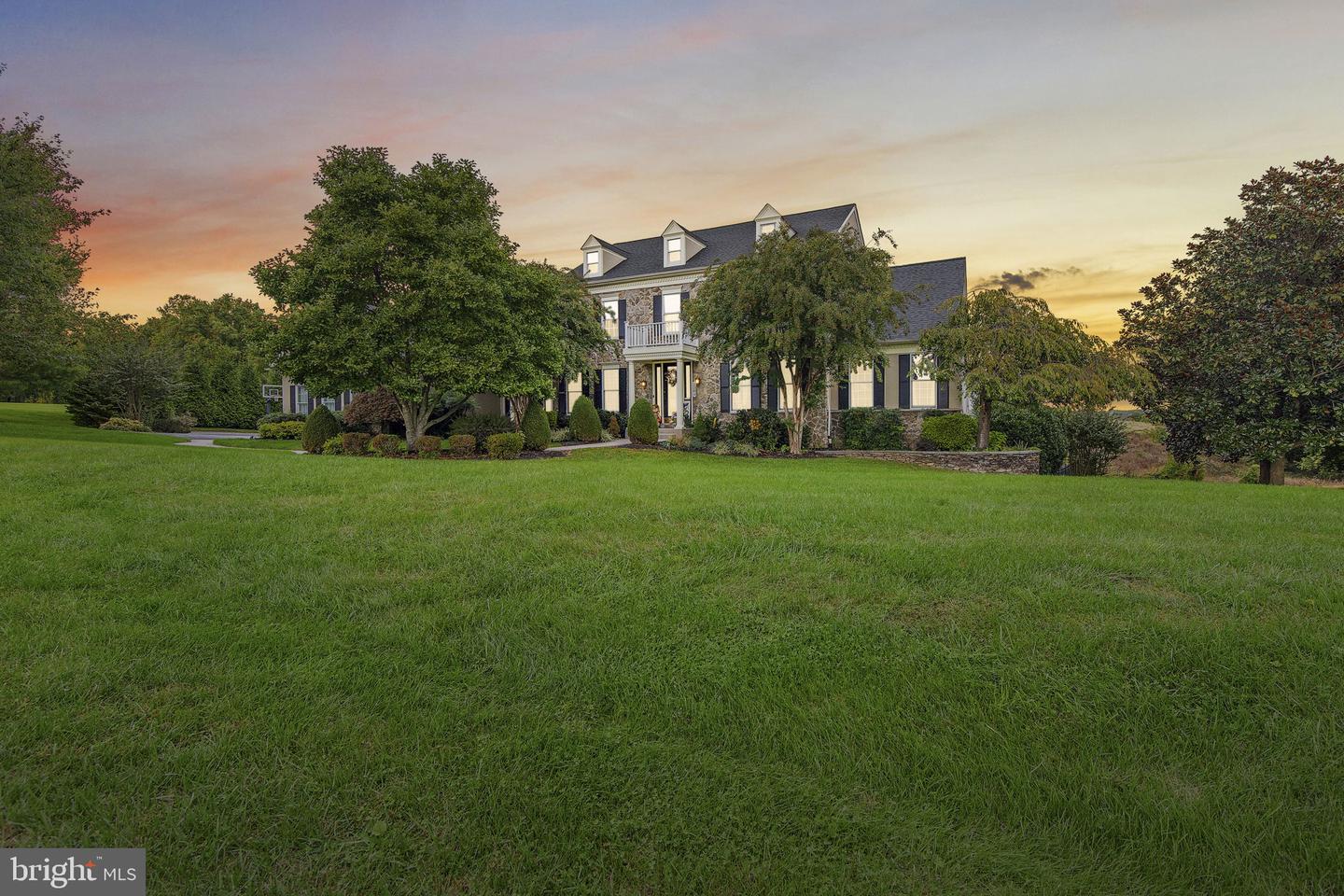 2304 Willow Vale Dr — photo