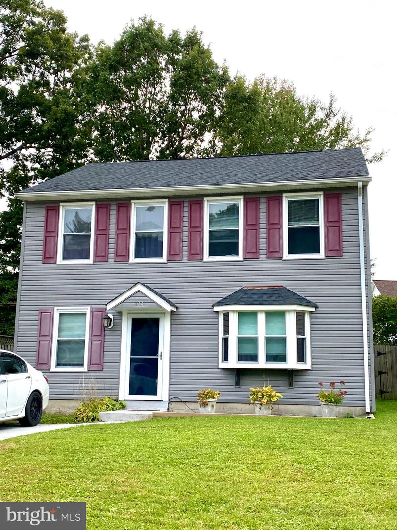 134 Laburnum Rd — photo