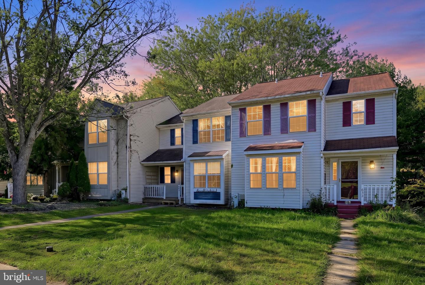 630 Gairloch Pl — photo