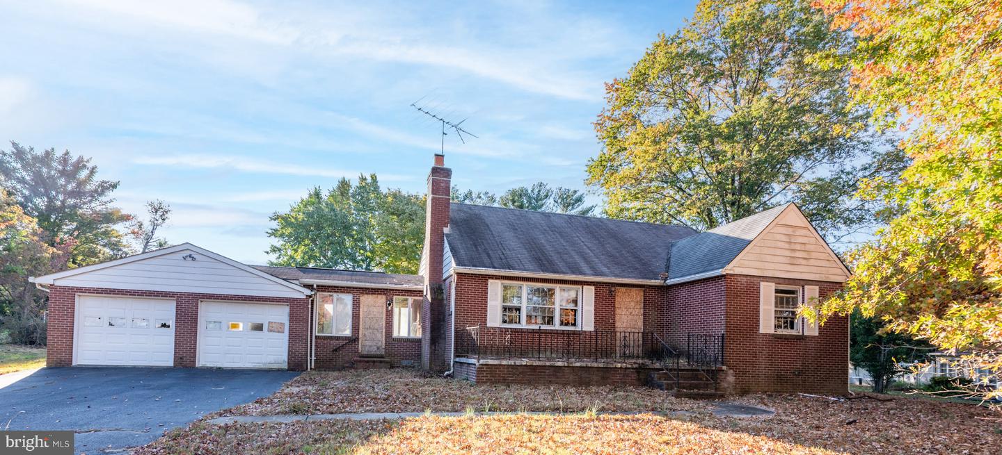7 Lake Dr — photo
